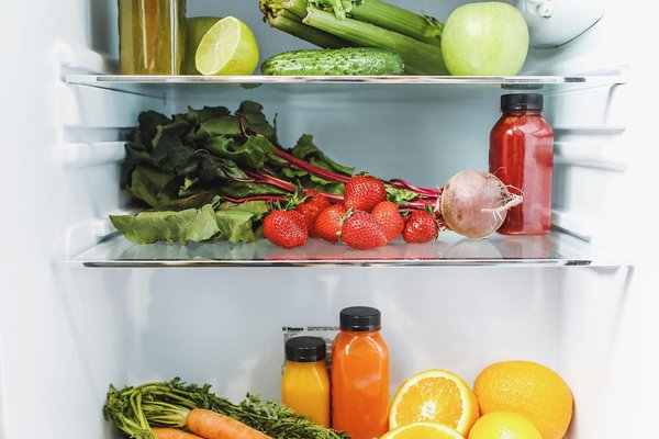 Revolutionize your refrigerator: the ultimate guide to smart nutrition tracking for a sustainable lean diet!